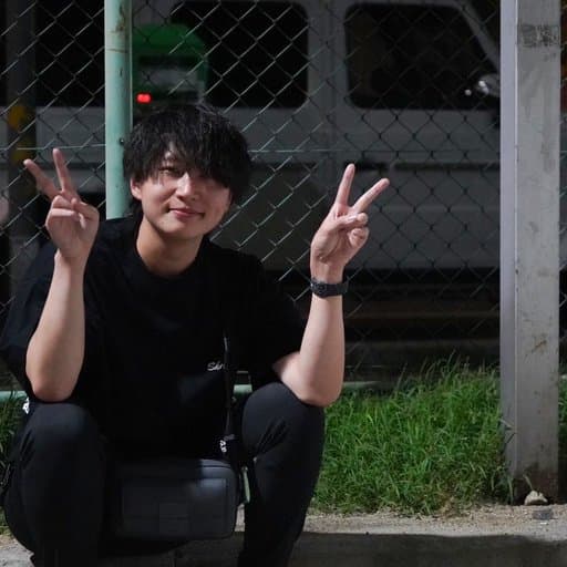 小鍛治康人（やすと）