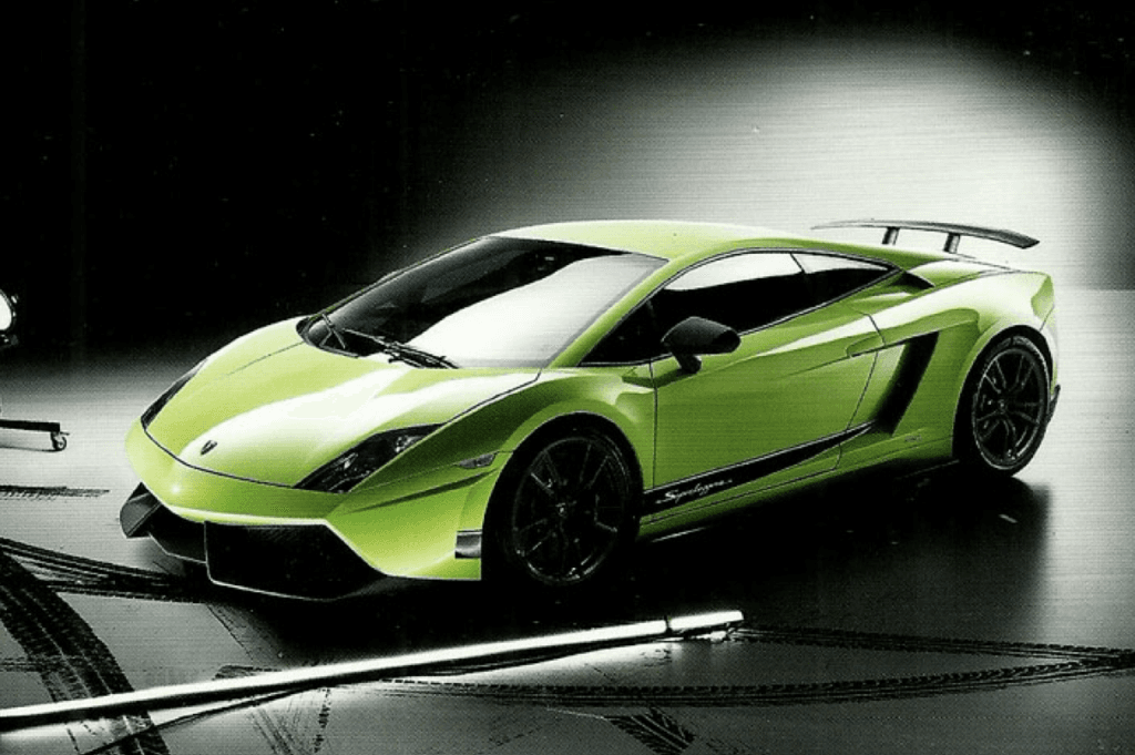 ガヤルド – LP570-4【ランボルギーニを「会社」にした量産スーパーカー】